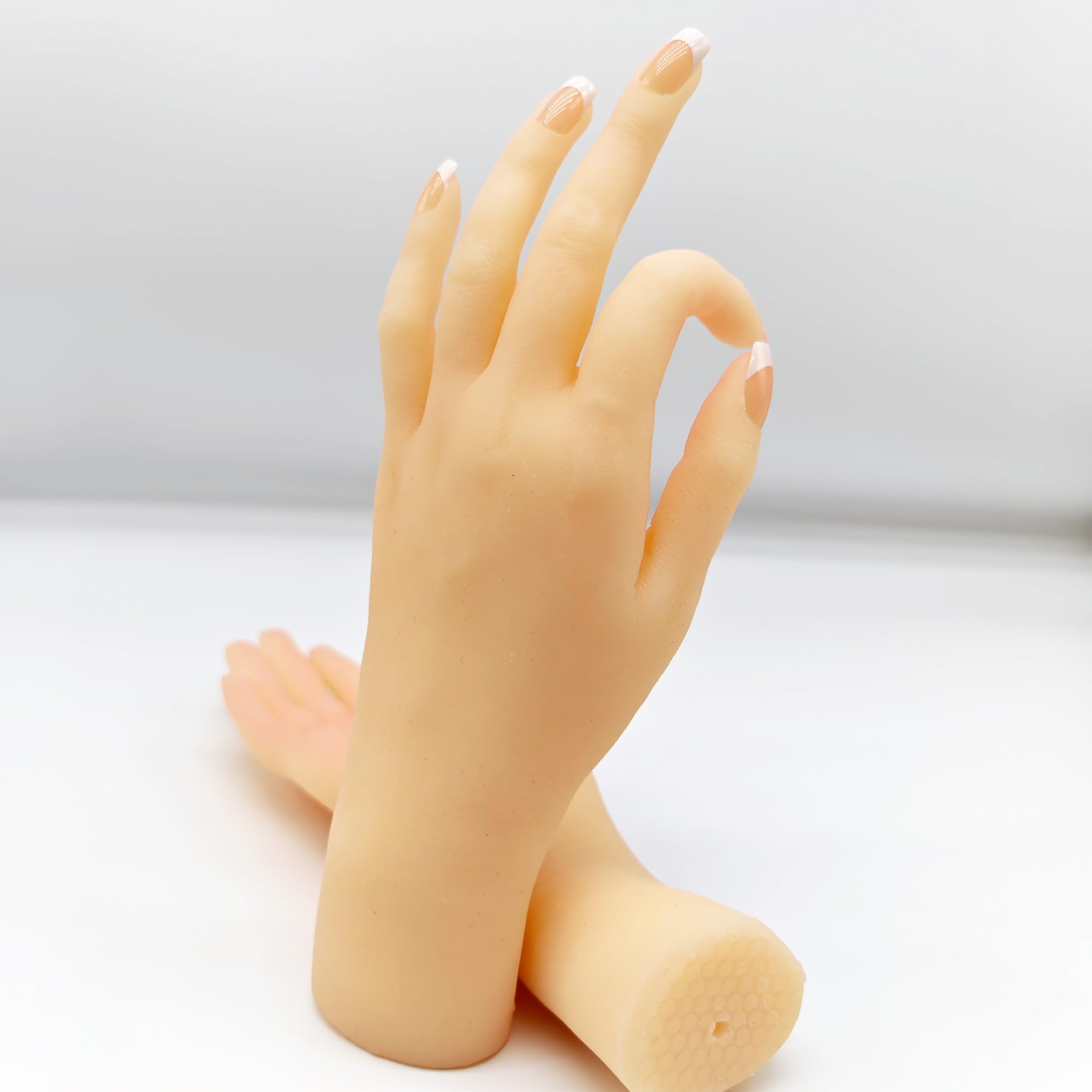 Amazon.co.jp: 1組シリコン製可動式ハンドモデル 柔軟な皮膚触感の